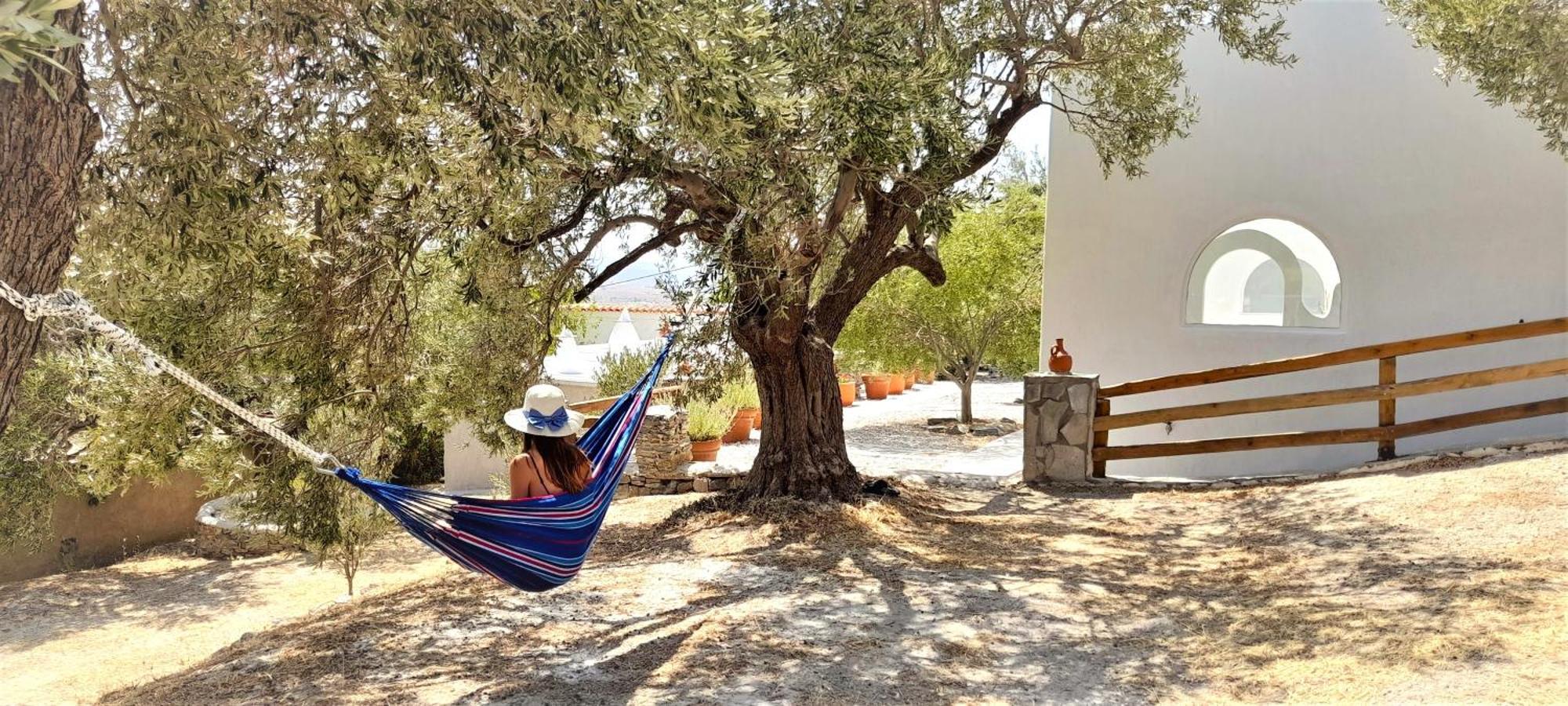 Aspra Chomata Villas Каристос Екстериор снимка