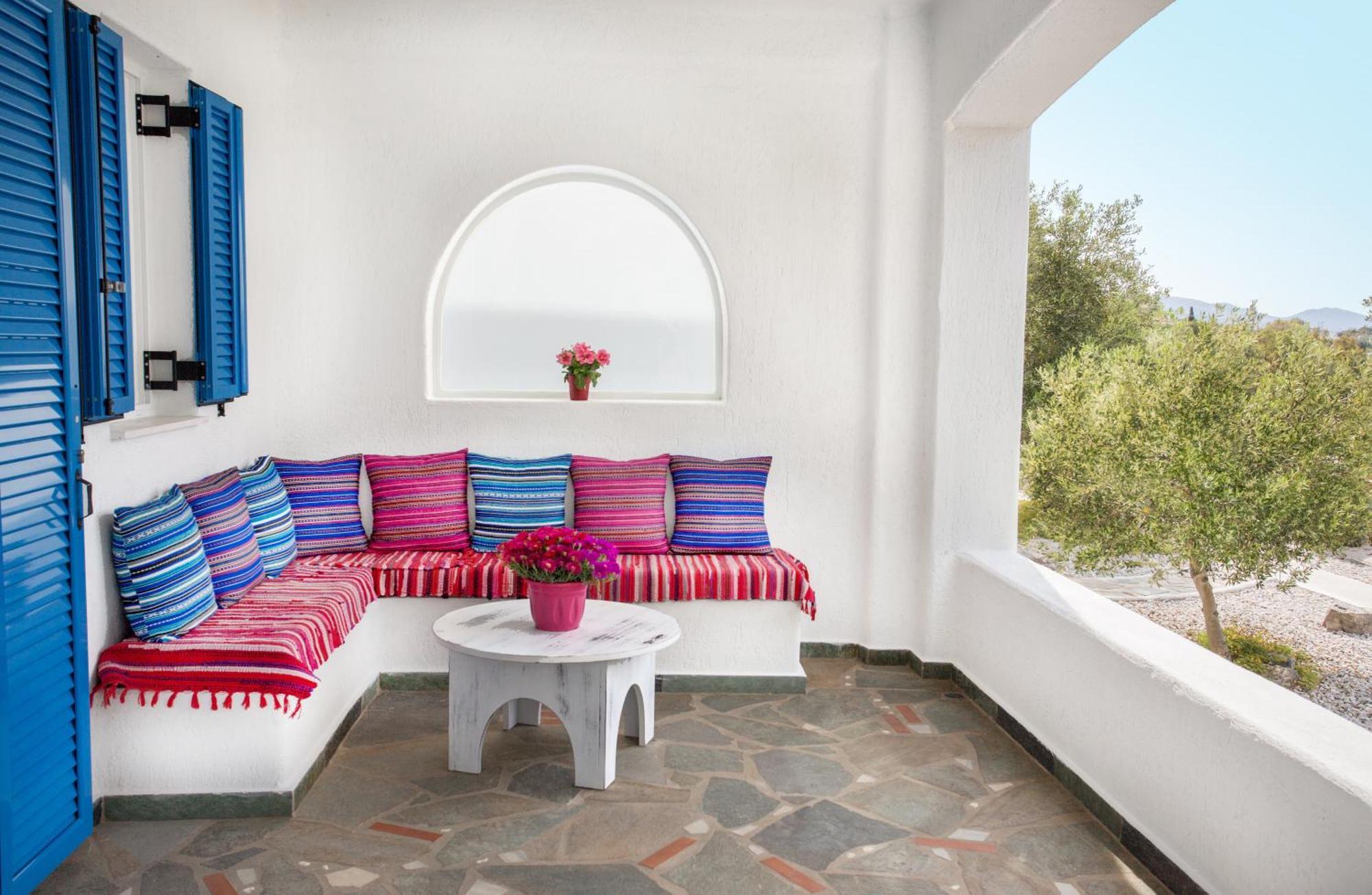 Aspra Chomata Villas Каристос Екстериор снимка